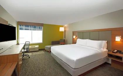 Holiday Inn Express Hotel & Suites Norfolk By IHG