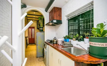 No.5 Chinese Vintage House