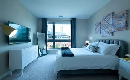 Luxury Furnished Apartments by Hyatus Downtown at Yale