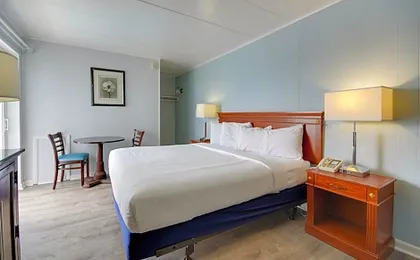 Rideau Oceanfront Motel