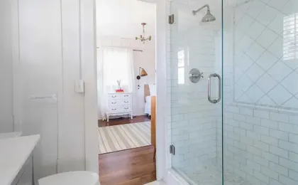Topaz By Avantstay Adorable Cottage Walking Distance to Beach w/ Large Patio