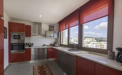 Great Penthouse Near Beach