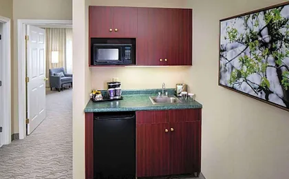 DoubleTree by Hilton Nashua