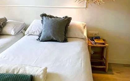 COLLECTION PORT - B&B Boutique , Alicante Center