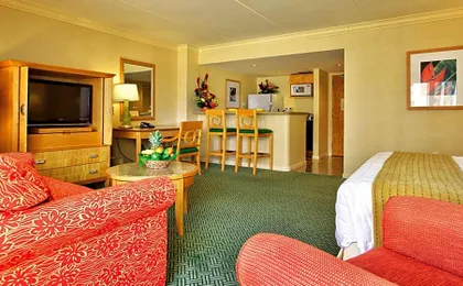 Waikiki Marina Resort at the Ilikai
