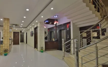 Hotel Knk International