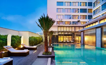 Vivanta Chennai, It Expressway
