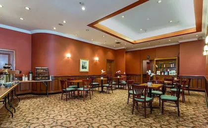 Chelsea Savoy Hotel