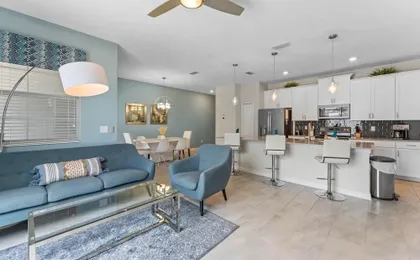 Lovely Family Home - 8 Min to Disney Stl106