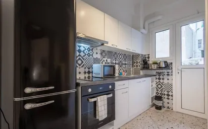 Roubnb Acropolis Museum 1bd Apt