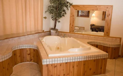 North Country Inn & Suites