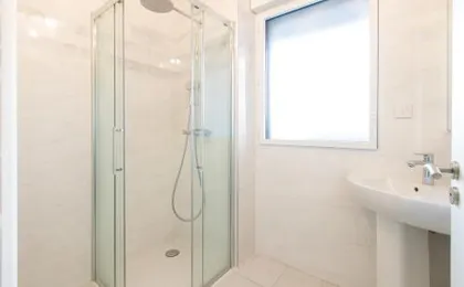 Renovated 2-Br Apartment with Terrace and Pool