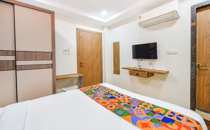 Fabhotel Seri