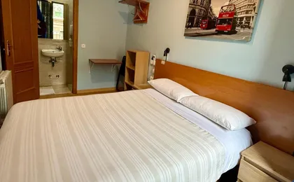 Hostal Casillas (Adults only)