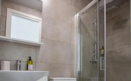 Raise Boutique Rooms in the Center of Athens