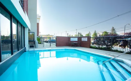 Drury Inn & Suites Louisville East