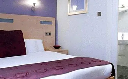 Artto Hotel