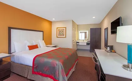 Ramada by Wyndham Culver City