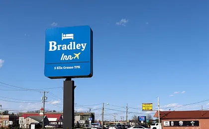 Bradley Inn