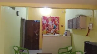 Goroomgo Om Sai Paying Guest House Varanasi