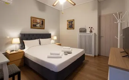 Glyfada golf fourth floor apartment