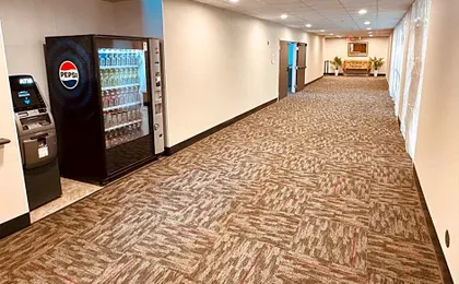 Red Rock Hotel & Suites
