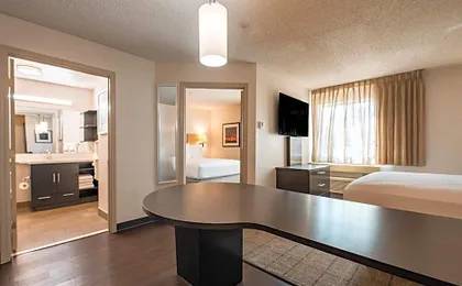 Sonesta Simply Suites Dallas Richardson