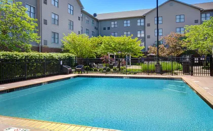 Homewood Suites Lexington-Hamburg