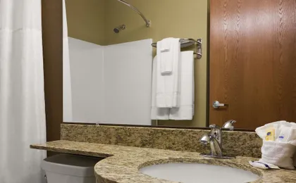 Microtel Inn & Suites by Wyndham Kenedy