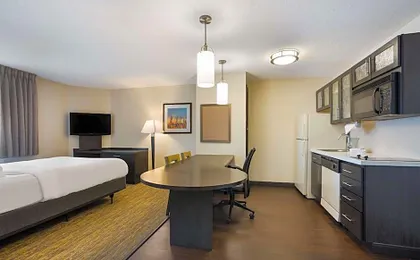 Sonesta Simply Suites Des Moines