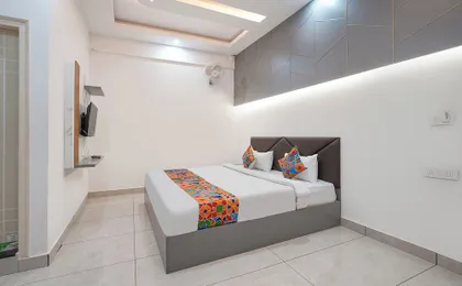 Fabhotel Ayodhya Palace
