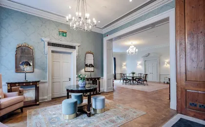 No. 30 Knightsbridge