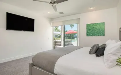 Sleeps 28 Putting Green, Pool, Near Coachella Polo Villas Oasis by Avantstay
