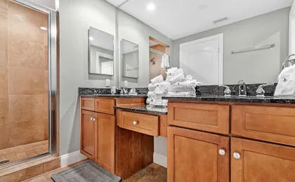Indigo East 904