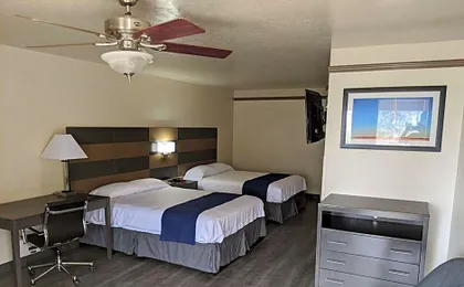 Atrium Inn