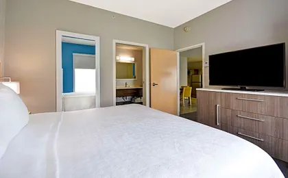 Home2 Suites By Hilton Blue Ash Cincinnati