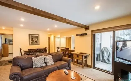 Breakaway West Condo with Easy Access to Ski Lifts by RedAwning