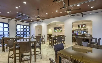 Townhome W/private Pool & Free On-site Water Park!