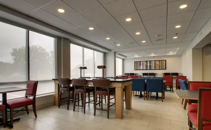Holiday Inn Express Voorhees