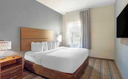MainStay Suites North - Central York