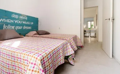 CN PARKING INCLUIDO Apartamento 2D en zona monumental