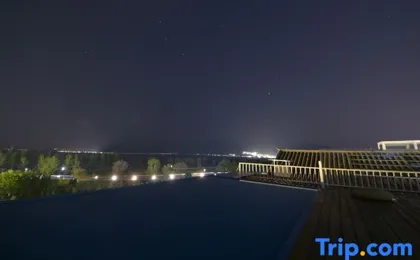 Dali Lanyue Seaview Hotel