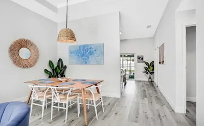 Brand-new Duplex With Screened Pool, Furnished Lanai, Grill, AC, & Washer/dryer