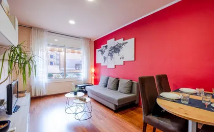 Three Bedroom Apartment in Sants