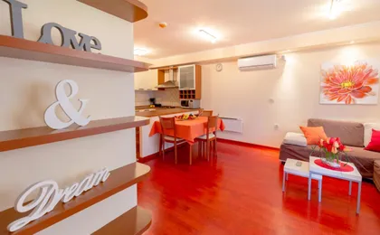 Leona & Borna's Central Lapad Suites