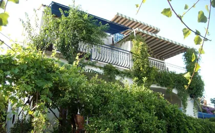 Apartments by the Sea Seget Vranjica, Trogir - 2037