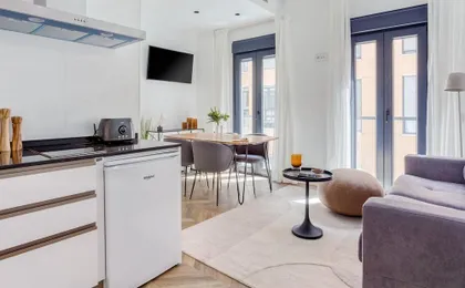 Limehome Malaga Calle Ancha Del Carmen