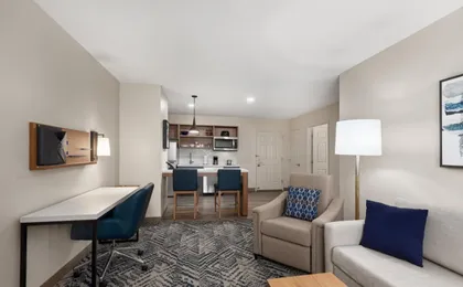 Candlewood Suites Mobile-Downtown