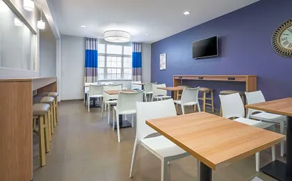 Microtel Inn & Suites By Wyndham Moorhead Fargo Area