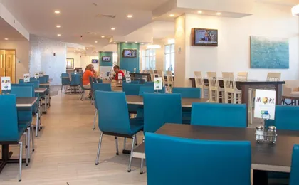 Holiday Inn Express & Suites Panama City Beach - Beachfront